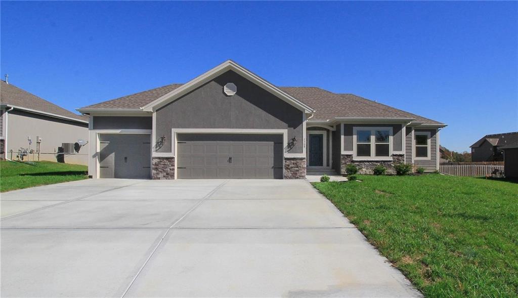 Homes for Sale in Kansas City, MO 64156 | 8911 N Monroe Avenue