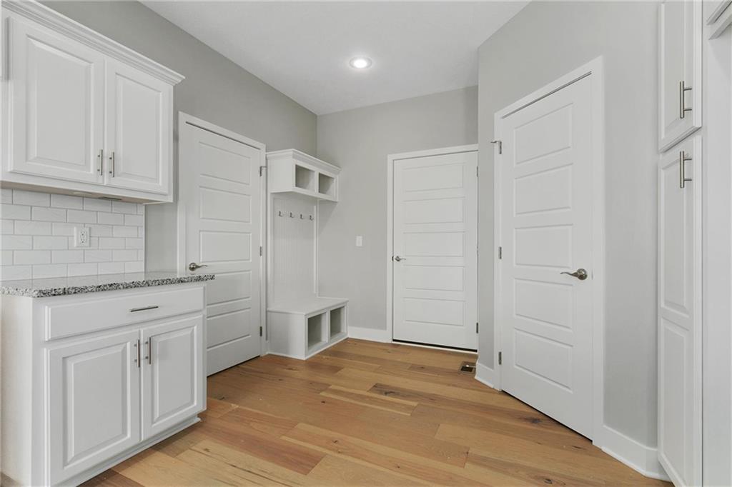 Homes for Sale in Kansas City, MO 64156 | 3720 NE 90th Street