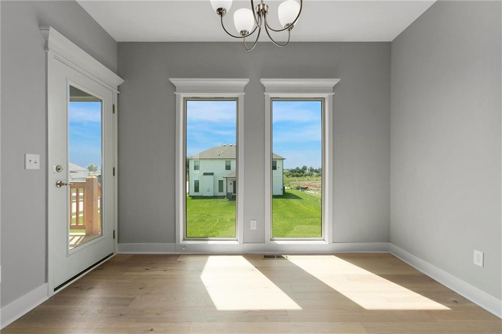 Homes for Sale in Kansas City, MO 64156 | 3720 NE 90th Street