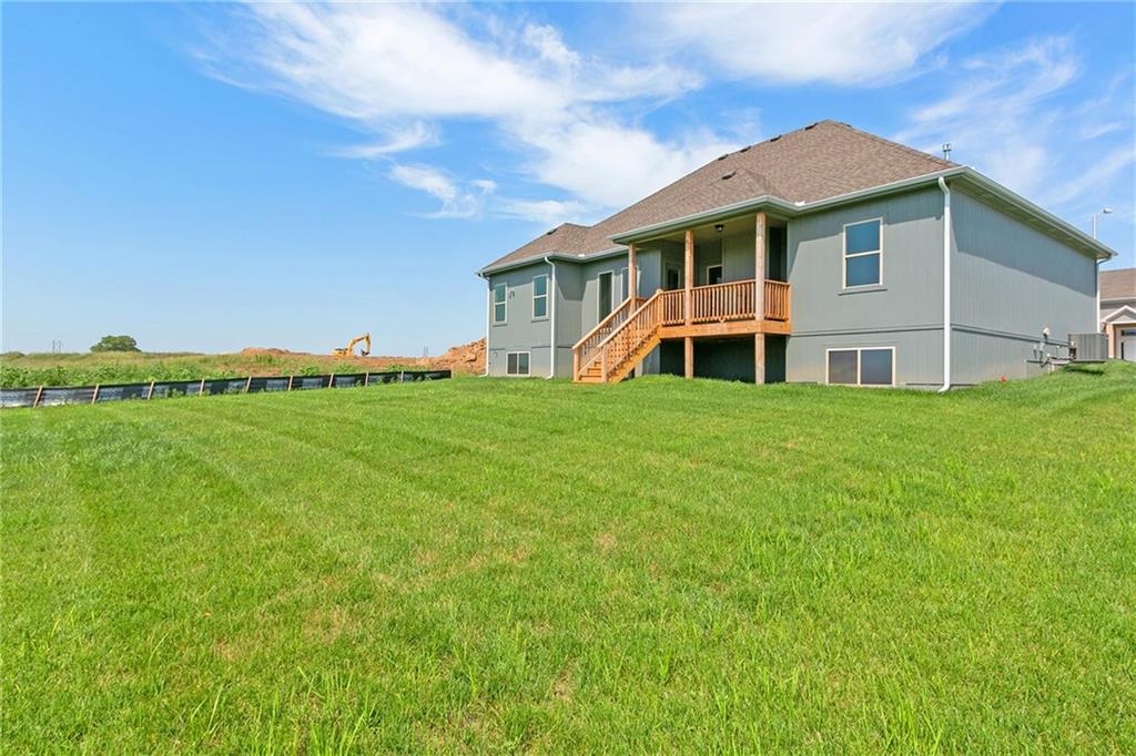 Homes for Sale in Kansas City, MO 64156 | 3720 NE 90th Street