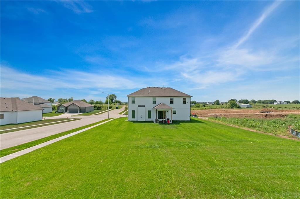 Homes for Sale in Kansas City, MO 64156 | 3720 NE 90th Street