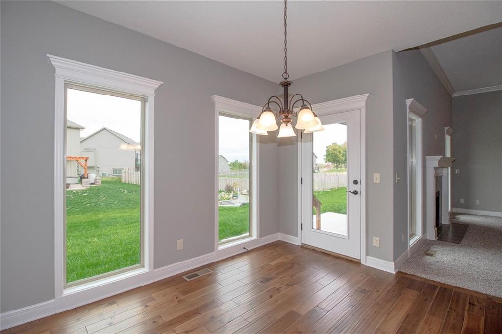 Homes for Sale in Kansas City, MO 64156 | 3712 NE 90th Street