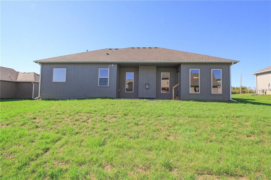 Homes for Sale in Kansas City, MO 64156 | 3712 NE 90th Street