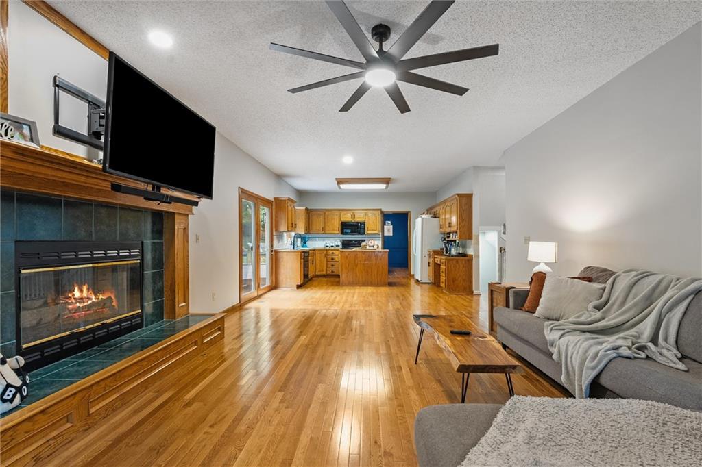 Homes for Sale in Liberty, MO 64068 | 1408  Telford Drive