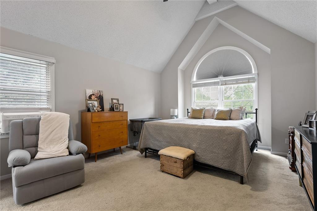 Homes for Sale in Liberty, MO 64068 | 1408  Telford Drive