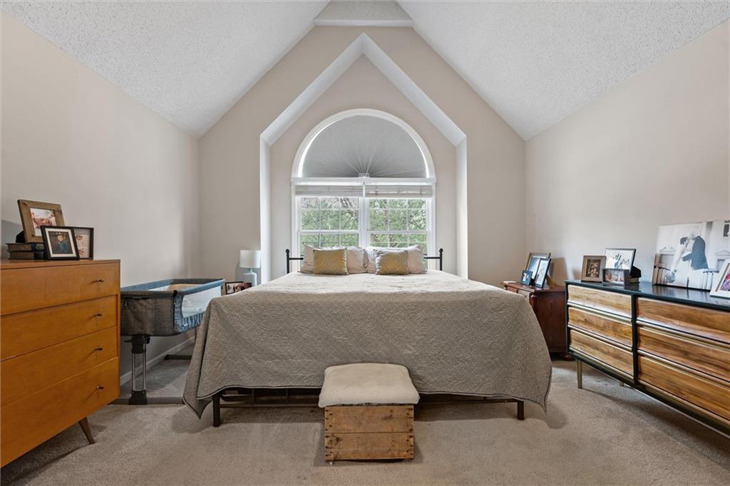 Homes for Sale in Liberty, MO 64068 | 1408  Telford Drive