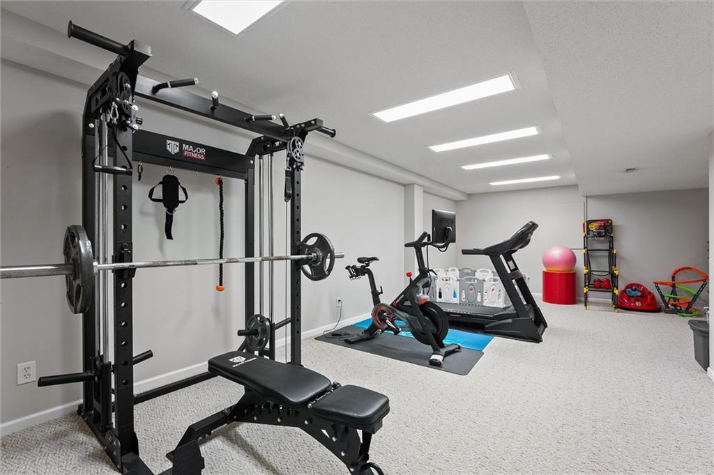 Homes for Sale in Liberty, MO 64068 | 1408  Telford Drive