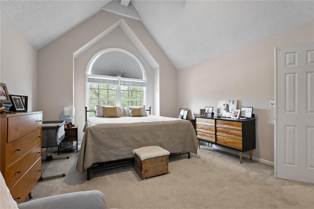 Homes for Sale in Liberty, MO 64068 | 1408  Telford Drive