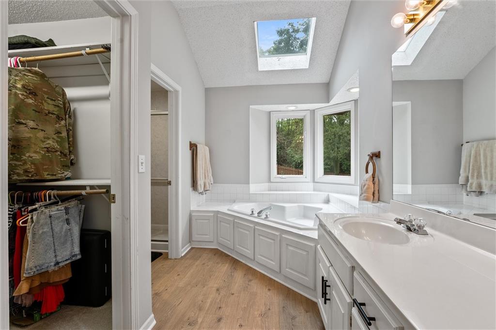 Homes for Sale in Liberty, MO 64068 | 1408  Telford Drive