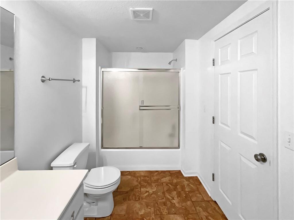 Homes for Sale in Kansas City, MO 64152 | 10105  River Hills Drive