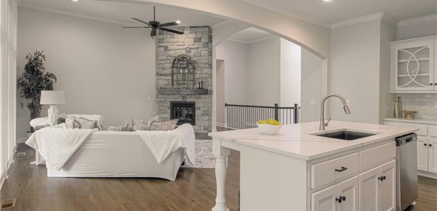 Homes for Sale in Kansas City, MO 64156 | 4818 NE 105th Street