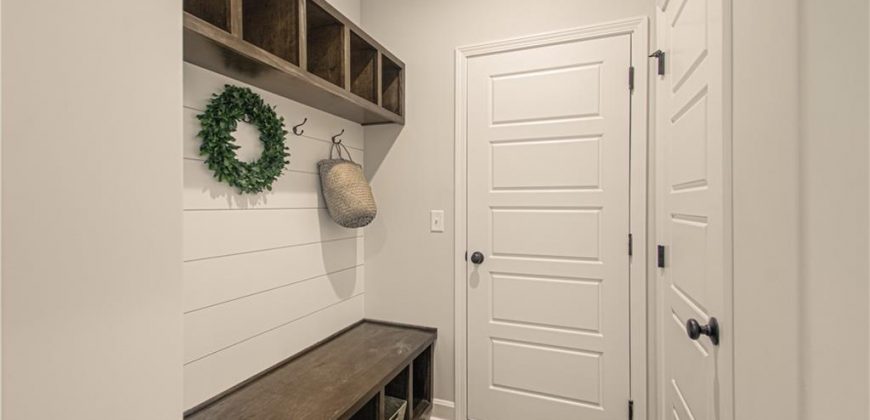 Homes for Sale in Kansas City, MO 64156 | 4818 NE 105th Street