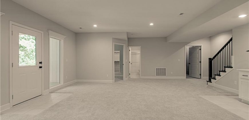 Homes for Sale in Kansas City, MO 64156 | 4818 NE 105th Street