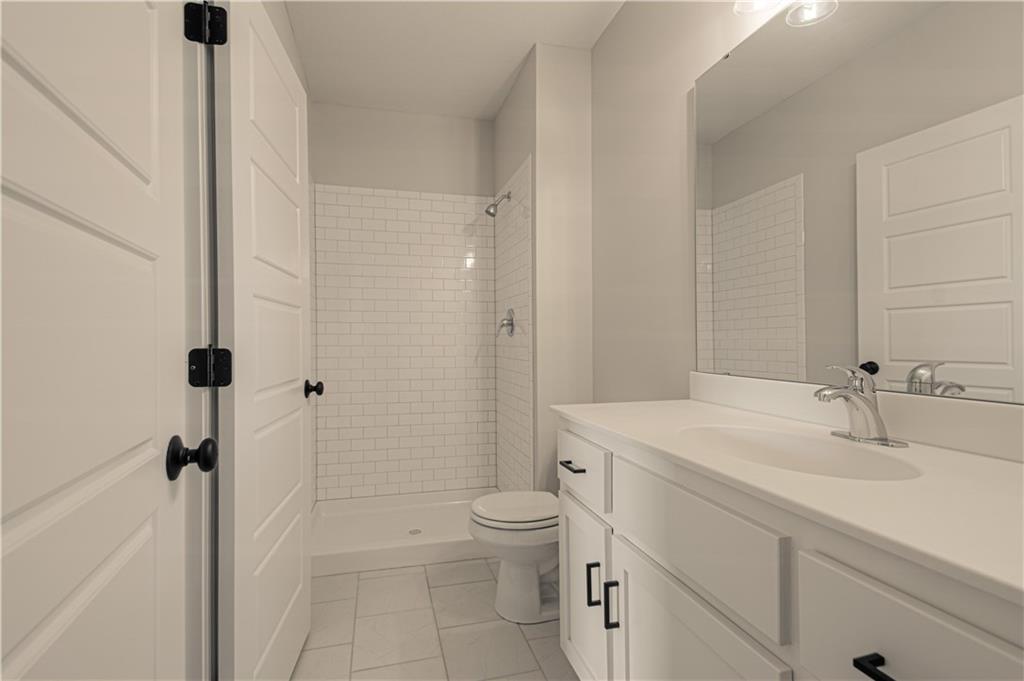 Homes for Sale in Kansas City, MO 64157 | 9808 N Laurel Avenue