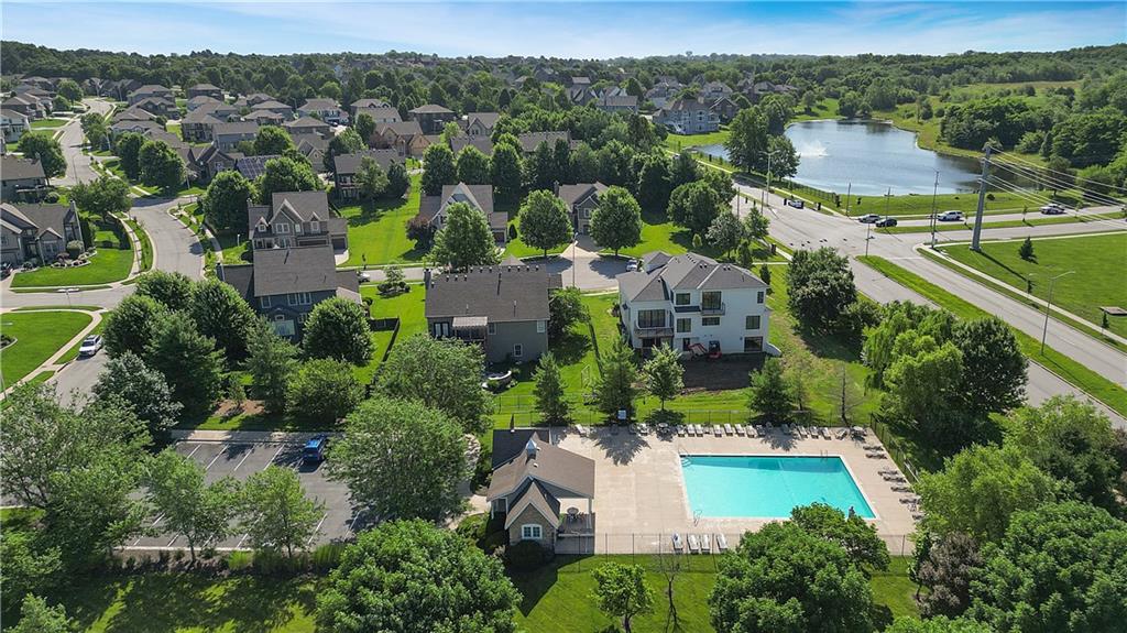 Homes for Sale in Kansas City, MO 64157 | 9808 N Laurel Avenue