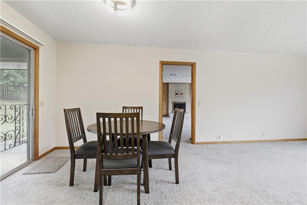 Homes for Sale in Lake Waukomis, MO 64151 | 610 NW North Shore Drive