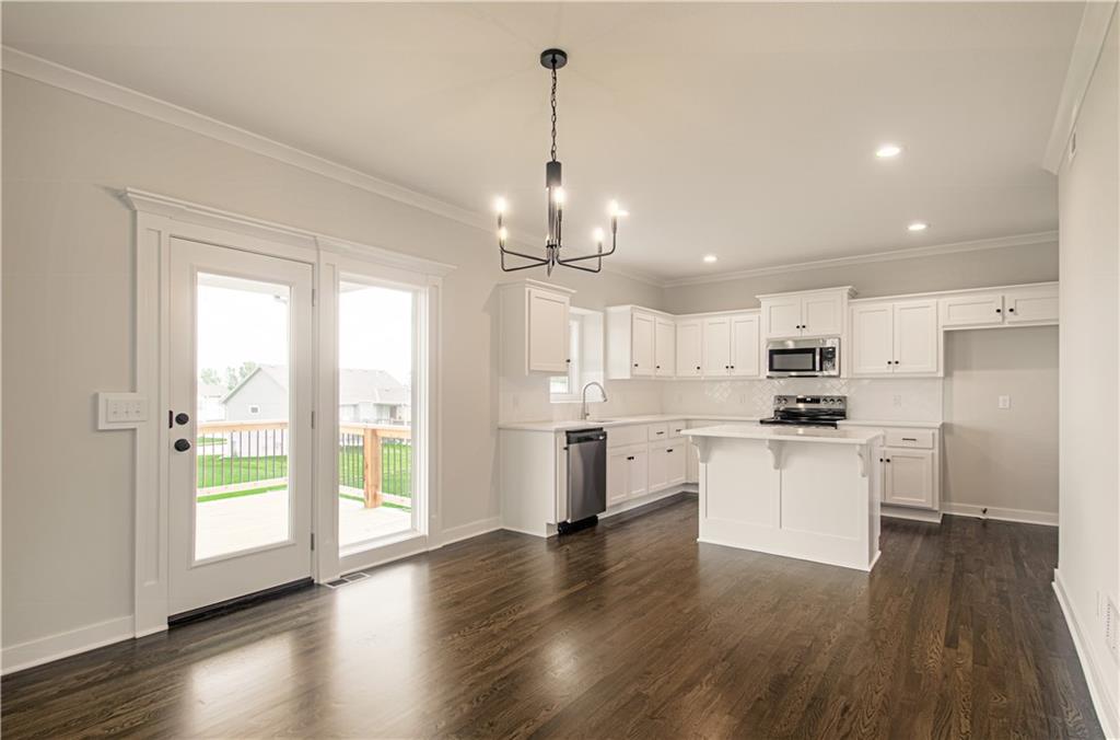 Homes for Sale in Kansas City, MO 64156 | 11821 N Wheeling Avenue