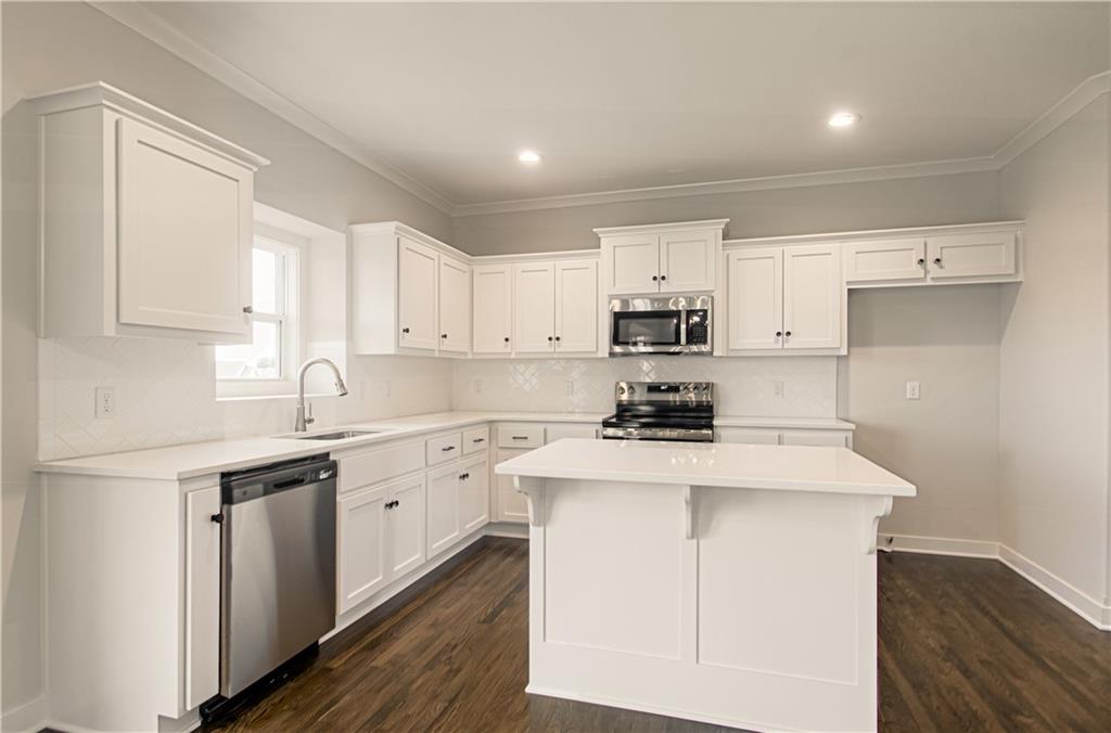 Homes for Sale in Kansas City, MO 64156 | 11821 N Wheeling Avenue