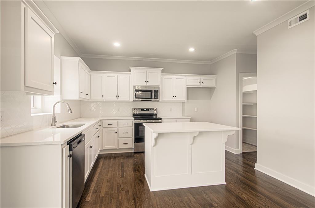 Homes for Sale in Kansas City, MO 64156 | 11821 N Wheeling Avenue