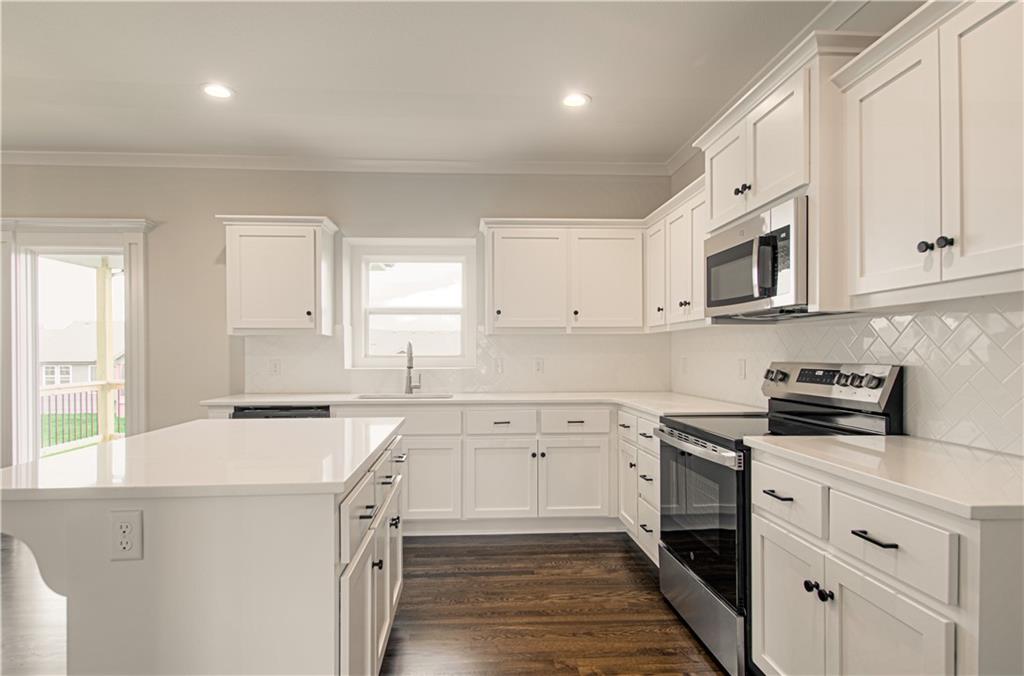 Homes for Sale in Kansas City, MO 64156 | 11821 N Wheeling Avenue