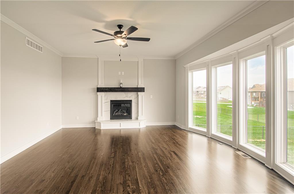 Homes for Sale in Kansas City, MO 64156 | 11821 N Wheeling Avenue