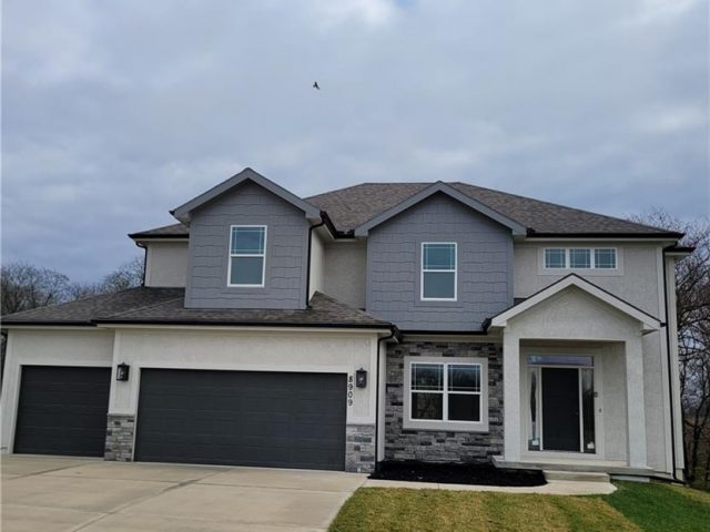 Homes for Sale in Kansas City, MO 64156 | 8909 N Colorado Avenue