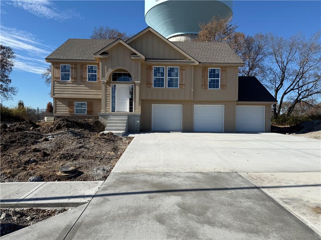 Homes for Sale in Kansas City, MO 64156 | 11902 N Bellaire Avenue