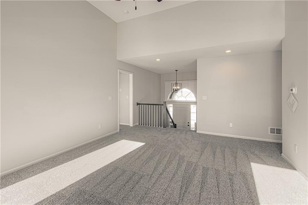 Homes for Sale in Kansas City, MO 64156 | 11902 N Bellaire Avenue