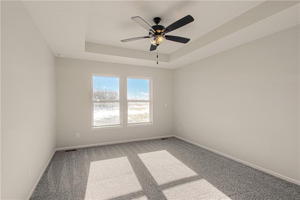 Homes for Sale in Kansas City, MO 64156 | 11902 N Bellaire Avenue