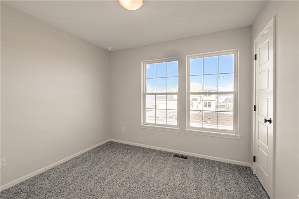 Homes for Sale in Kansas City, MO 64156 | 11902 N Bellaire Avenue