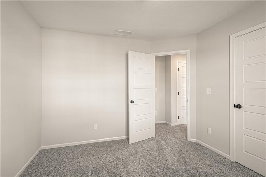 Homes for Sale in Kansas City, MO 64156 | 11902 N Bellaire Avenue