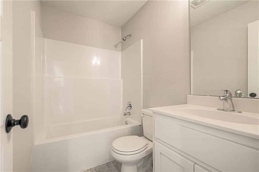 Homes for Sale in Kansas City, MO 64156 | 11902 N Bellaire Avenue