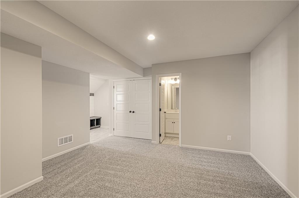 Homes for Sale in Kansas City, MO 64156 | 11902 N Bellaire Avenue