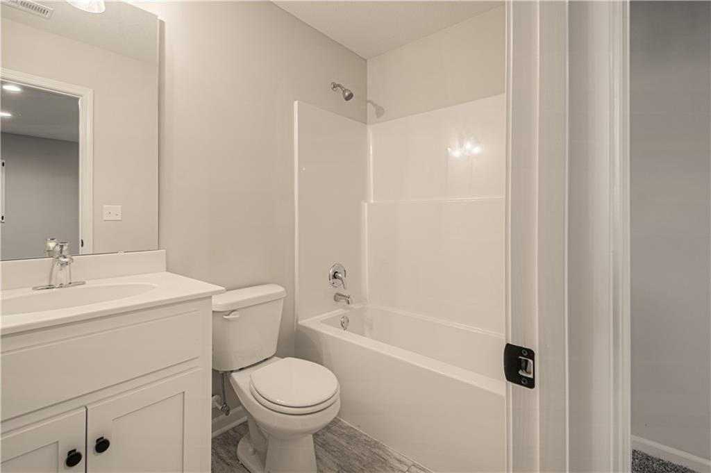 Homes for Sale in Kansas City, MO 64156 | 11902 N Bellaire Avenue