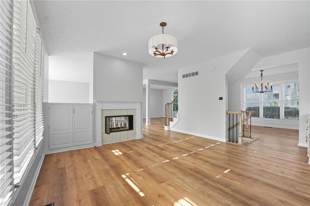 Homes for Sale in Parkville, MO 64152 | 5829  Manor Lane