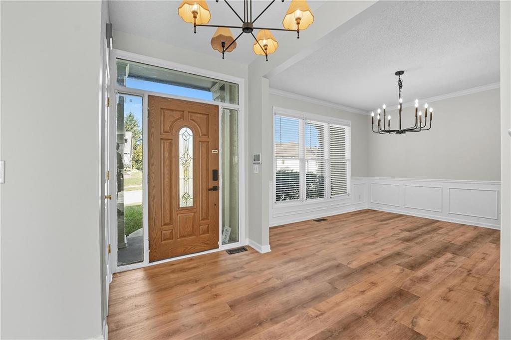 Homes for Sale in Parkville, MO 64152 | 5829  Manor Lane