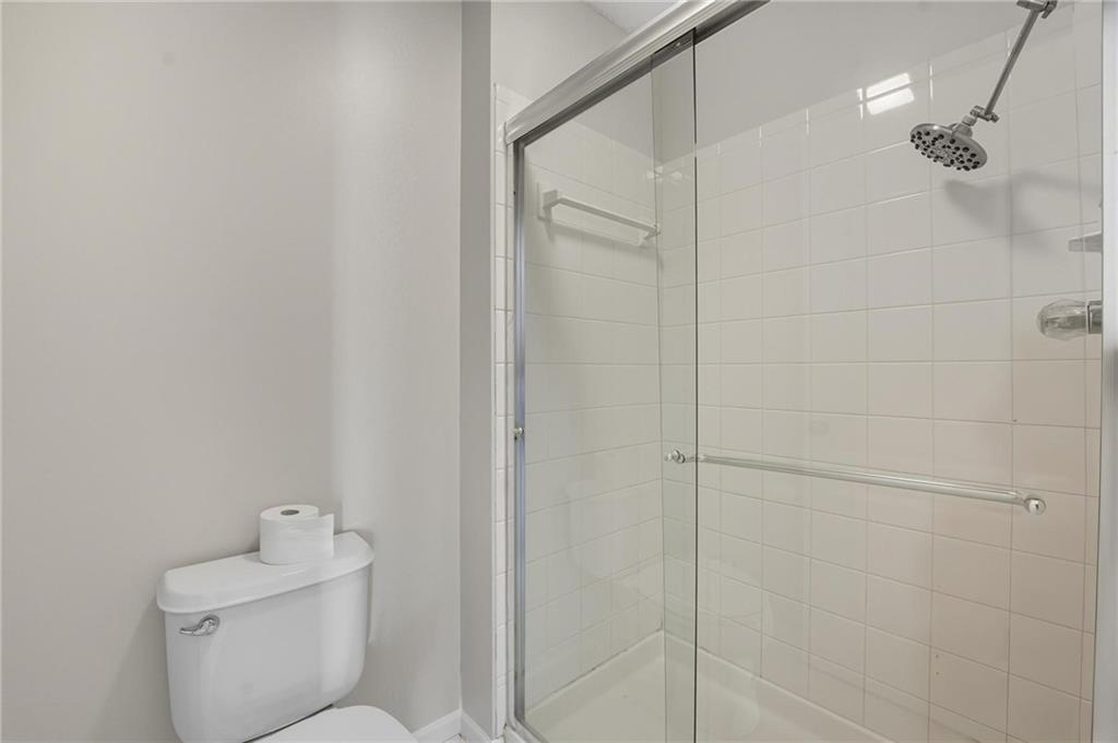 Homes for Sale in Parkville, MO 64152 | 5829  Manor Lane