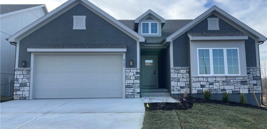 Homes for Sale in Liberty, MO 64068 | 2152  Black Walnut Drive