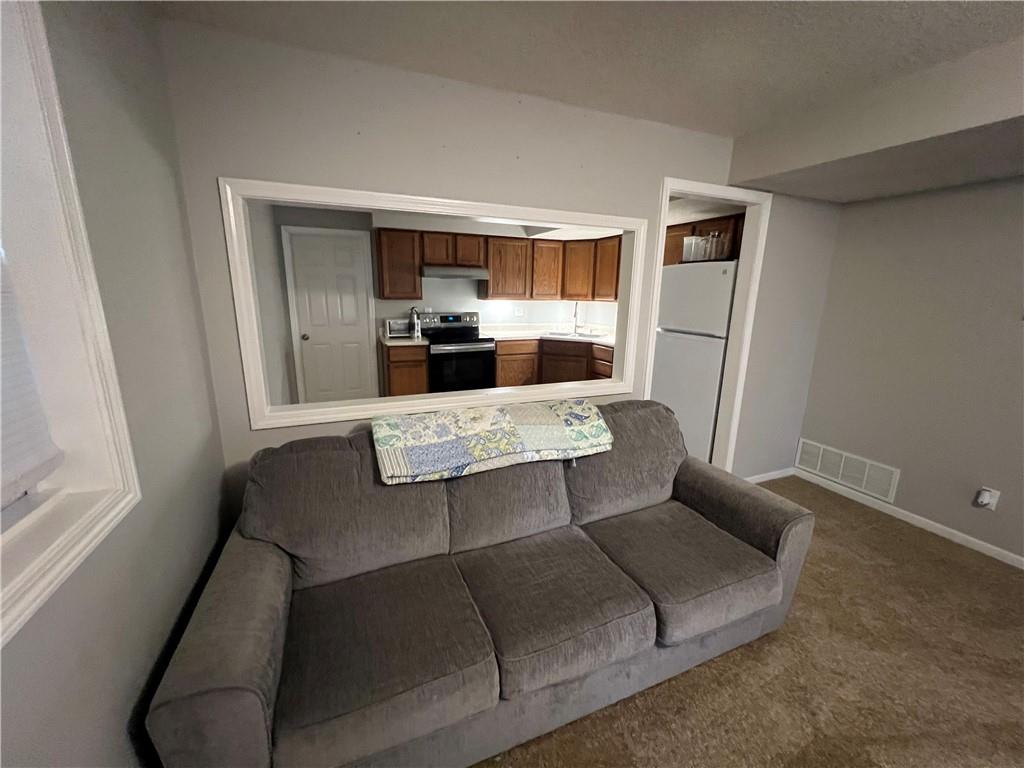 Homes for Sale in Kansas City, MO 64151 | 8237 N Chatham Avenue