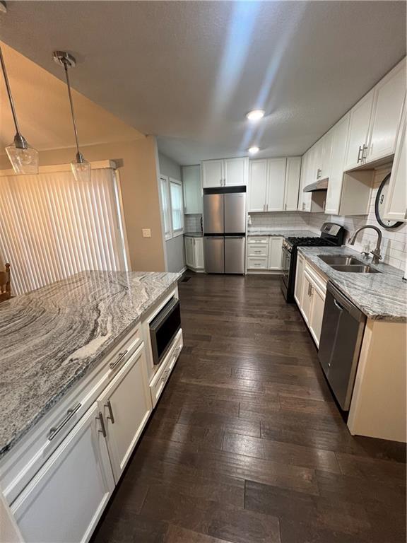 Homes for Sale in Kansas City, MO 64151 | 8237 N Chatham Avenue