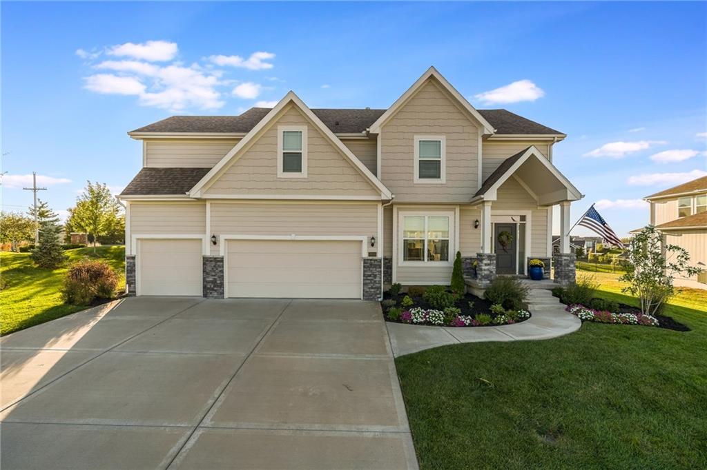 Homes for Sale in Kansas City, MO 64158 | 7604 N Donnelly Avenue