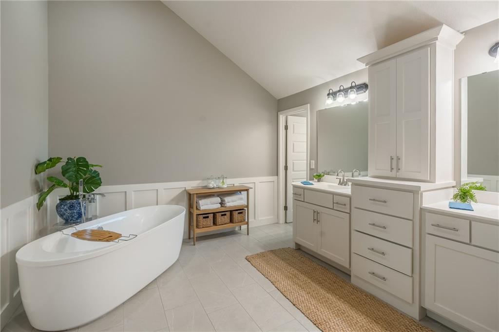 Homes for Sale in Kansas City, MO 64158 | 7604 N Donnelly Avenue