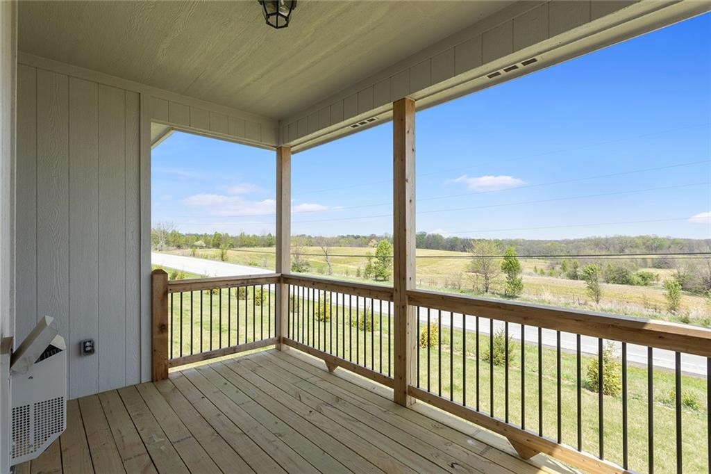 Homes for Sale in Kansas City, MO 64157 | 11437 N Auburndale Circle