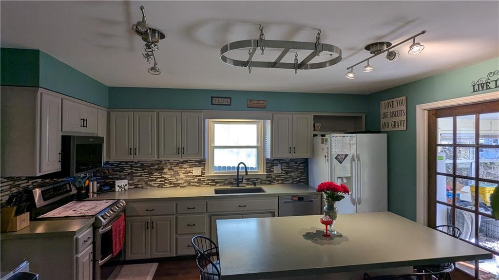 Homes for Sale in Liberty, MO 64068 | 519  Lancelot Drive