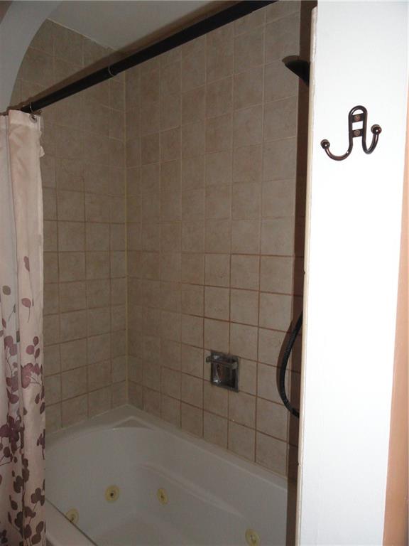 Homes for Sale in Liberty, MO 64068 | 519  Lancelot Drive