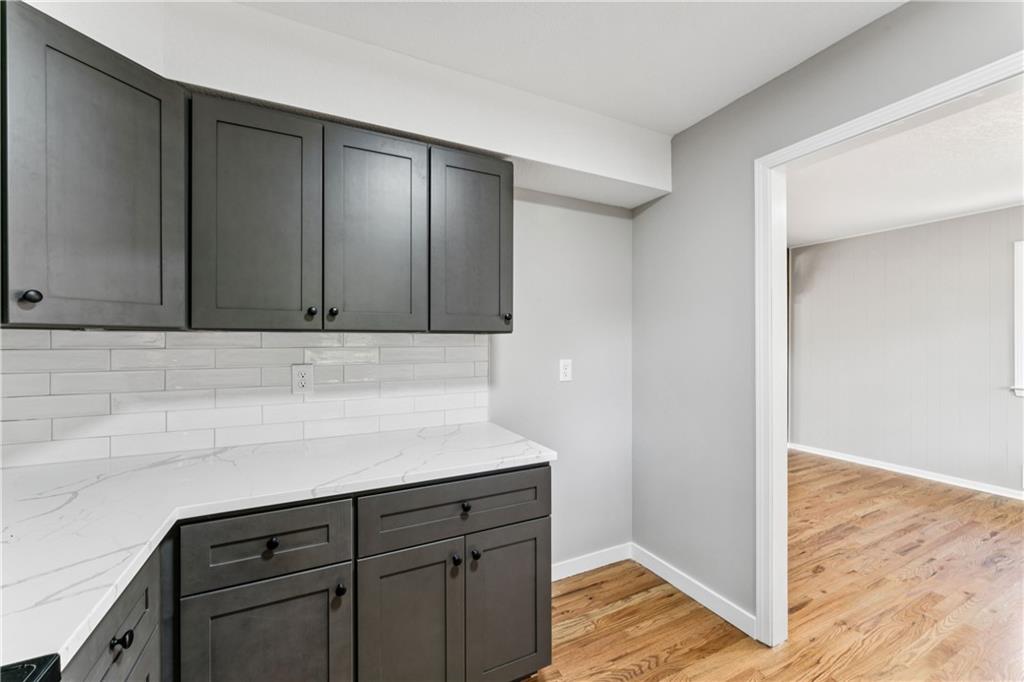 Homes for Sale in Gladstone, MO 64119 | 6605 N Agnes Avenue