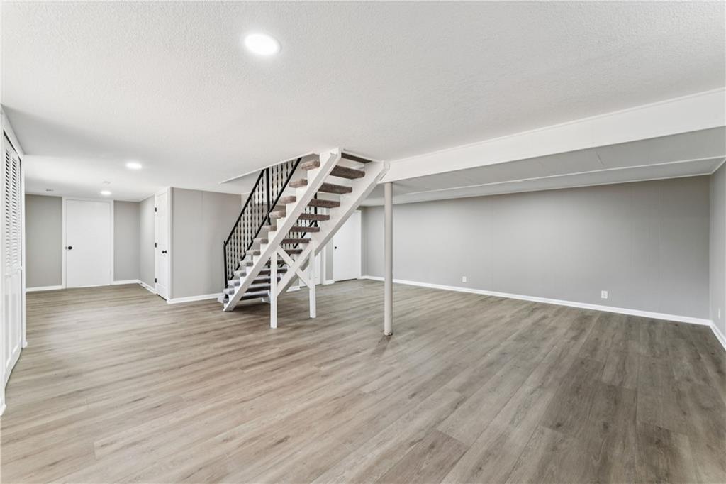 Homes for Sale in Gladstone, MO 64119 | 6605 N Agnes Avenue