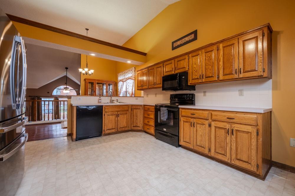 Homes for Sale in Kansas City, MO 64155 | 10135 N Tracy Avenue