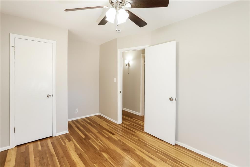 Homes for Sale in Liberty, MO 64068 | 915 S Prairie Street