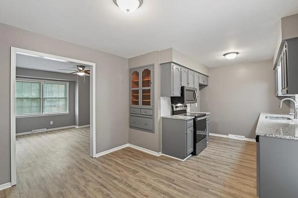 Homes for Sale in Kansas City, MO 64152 | 7640 NW Milrey Drive